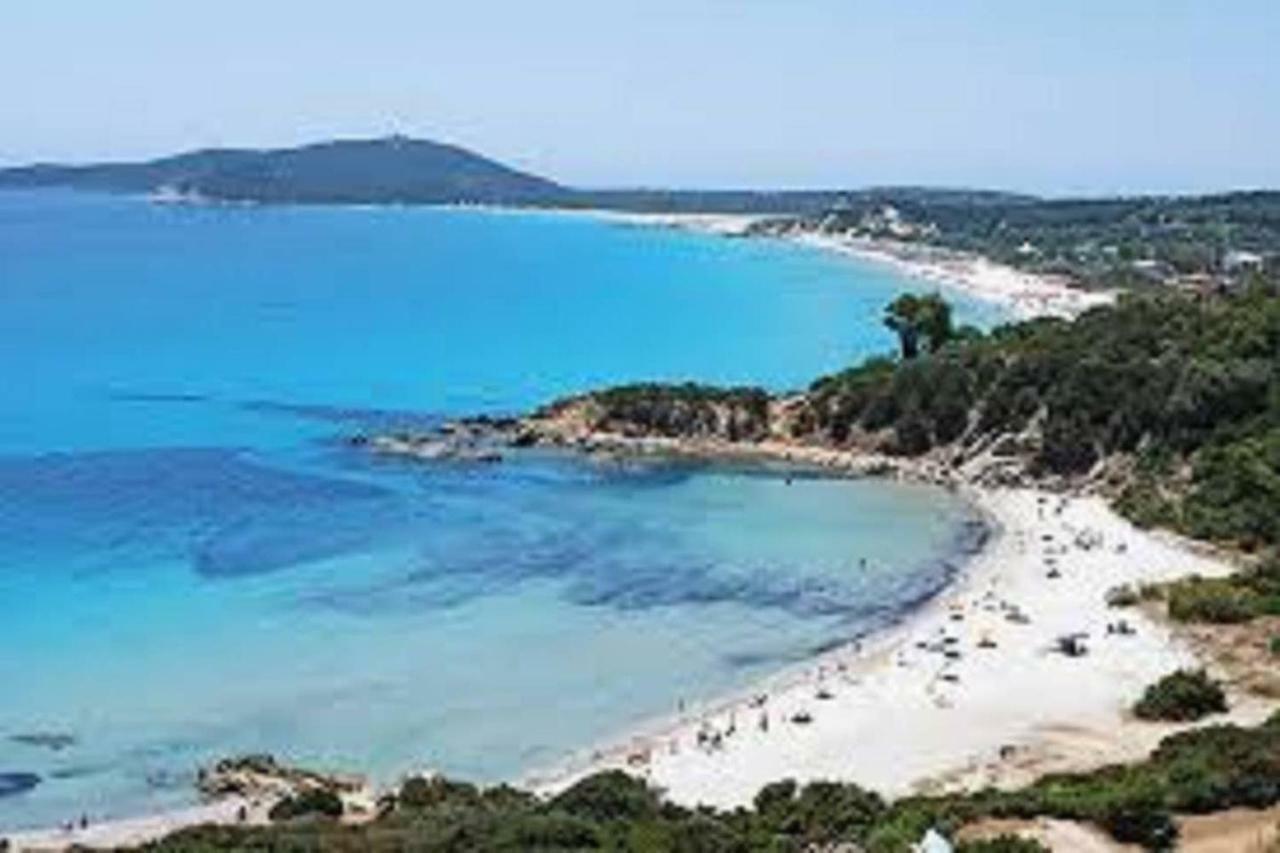 Casa Vacanze Is Traias 87 Villa Villasimius Bagian luar foto